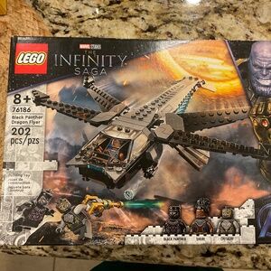 NWOT Lego The Infinity Saga 8+ Black Panther Dragon Slayer